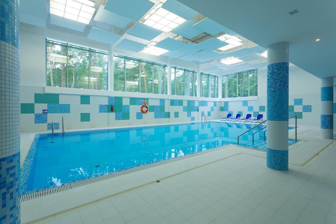Melodia Hotel Jurata Buitenkant foto