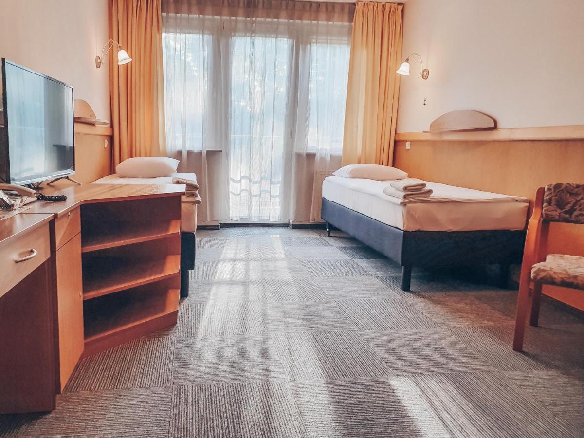 Melodia Hotel Jurata Buitenkant foto